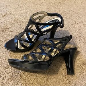 Black Naturalizer platform heels size 8